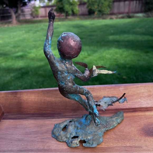 Malcom Moran Boy with Birds Bronze Tabletop Sculpture - Mid-Century MCM - Picture 5 of 10